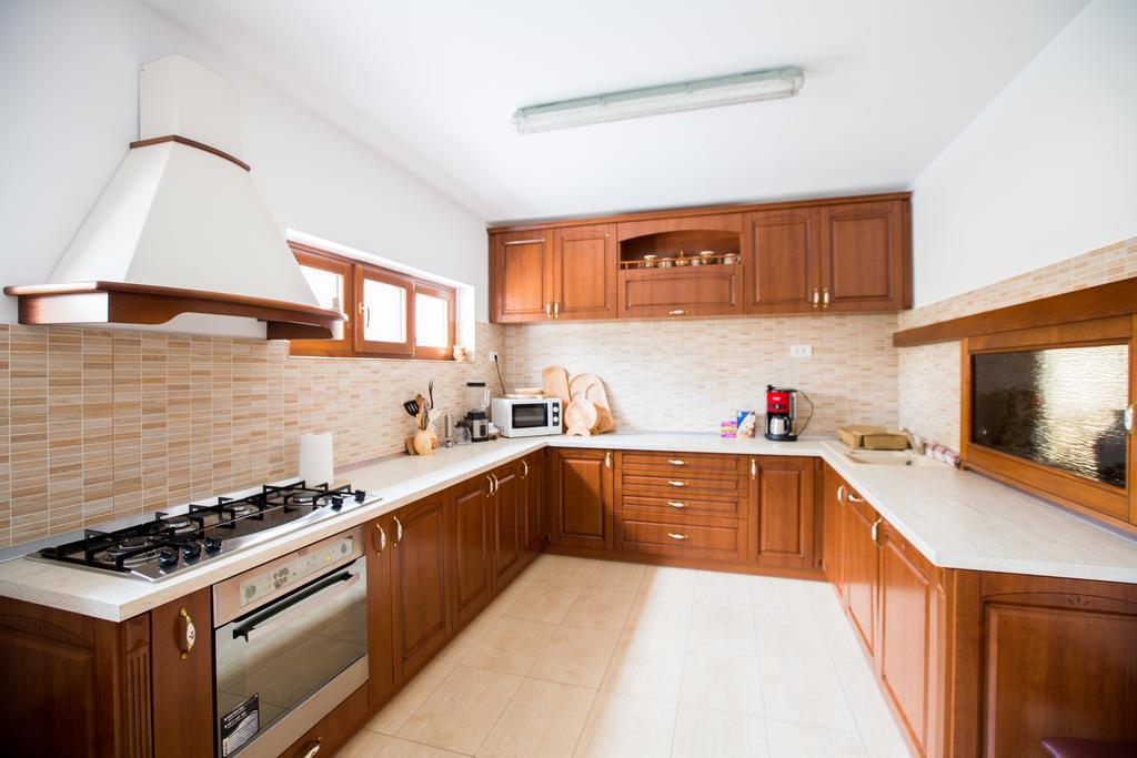 Pensiunea Dor De Casa Pestenita ภายนอก รูปภาพ